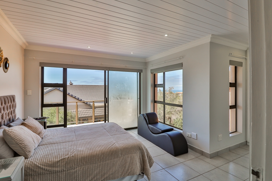 5 Bedroom Property for Sale in Mossel Bay Golf Estate Western Cape